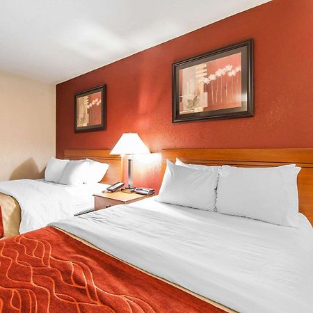 Quality Inn Seaman Extérieur photo