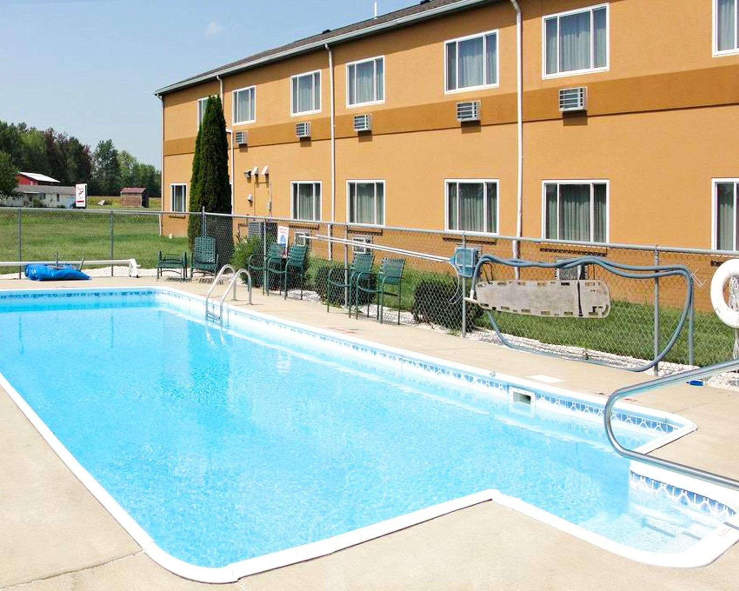 Quality Inn Seaman Extérieur photo